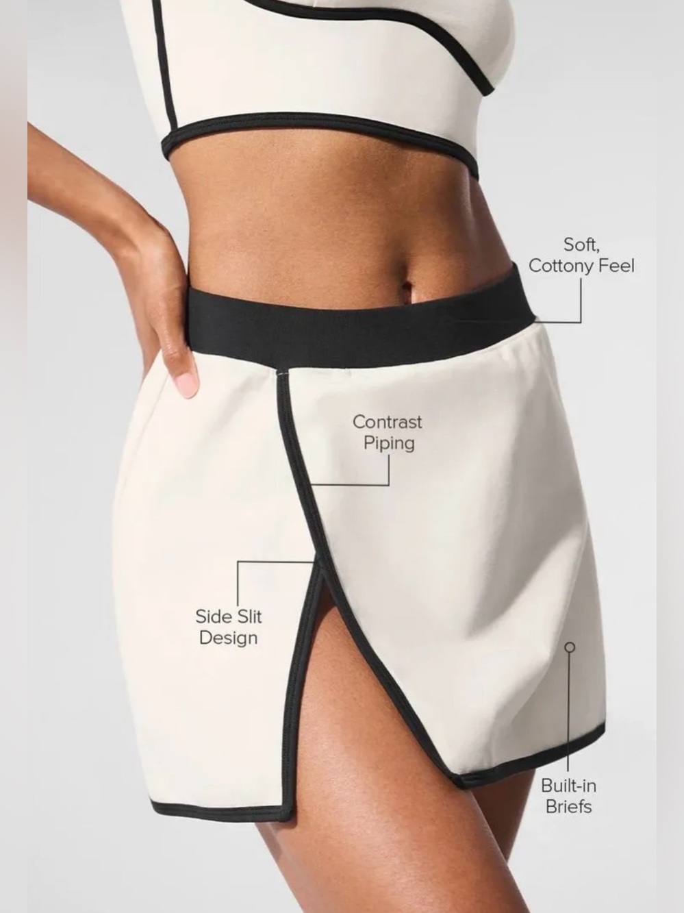 Alo Yoga Airbrush Streamlined Skirt Ivory/Black - Picture 3 of 13